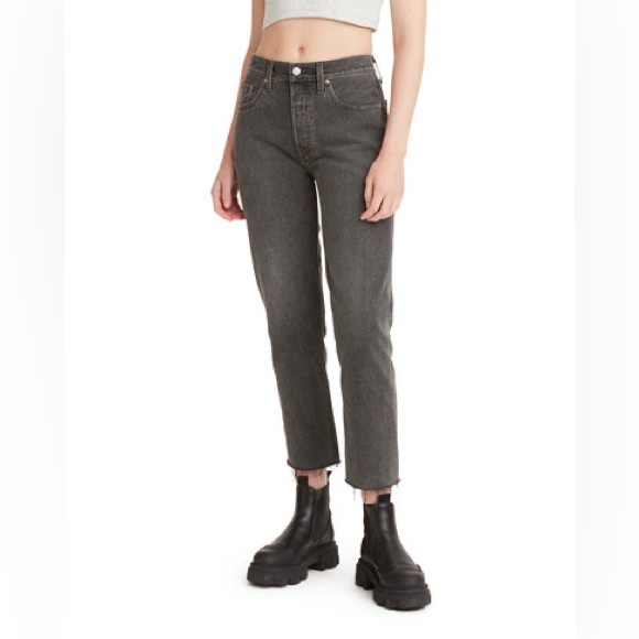 Levi's Denim - NWT LEVI'S® WOMEN'S 501® ORIGINAL straight leg CROPPED JEANS size 31X26